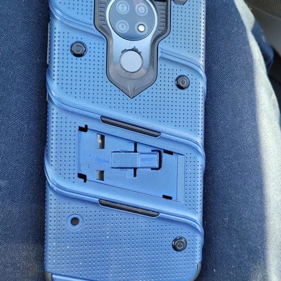 Cricket Ovation